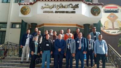 وزارة الشباب تواصل تقديم دورات الدراسات الإستراتيجية والأمن القومي 