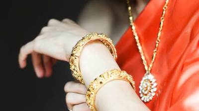 اسعار الذهب اليوم في مصر تشهد انخفاضًا طفيفًا في السوق المصرية