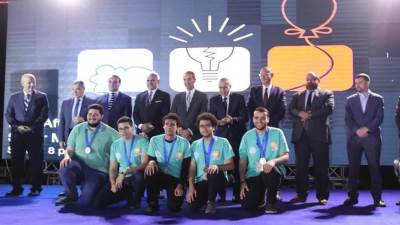 وزير الاتصالات يشهد ختام فعاليات المسابقة الإفريقية والعربية الـ22 للبرمجيات لطلاب الجامعات