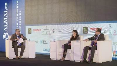 وزيرة التعاون الدولى ونائب وزير المالية يفتتحان فعاليات ثاني أيام مؤتمر الرؤساء التنفيذيين السابع