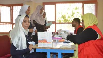 الصحة: بدء صرف العلاج بالمجان للطلاب الذين ثبتت إصابتهم بفيروس "سي"