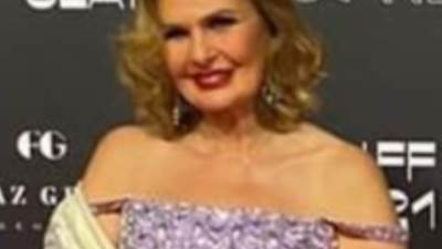 شاهد إطلالات النجوم بمهرجان البحر الأحمر السينمائي