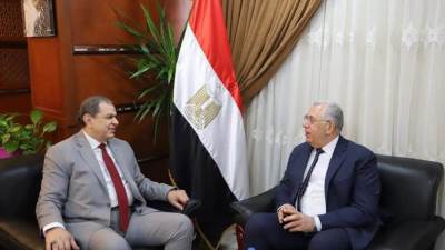 وزيرا "القوى العاملة"و"الزراعة" يشهدان توقيع بروتوكول تعاون لرعاية العاملين في القطاع الزراعي