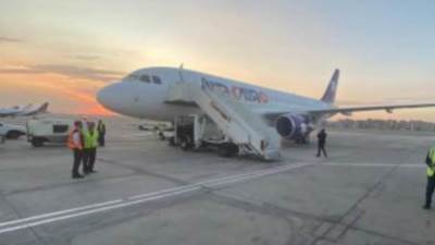 مطار القاهرة يعلن حالة الطوارئ لتدهور مستوى الرؤية في أرض المهبط