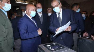 "الوزير":نهاية الشهر الحالي سيتم خروج اخر عربة قديمة من اسطول السكك الحديدية