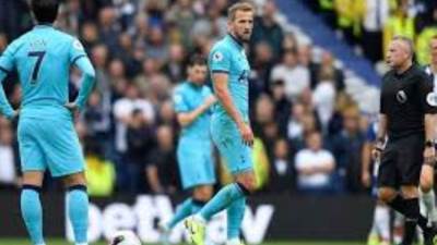 رابطة الدوري الانجليزي تعلن تأجيل مواجهة فريق برايتون مع ضيفه توتنهام