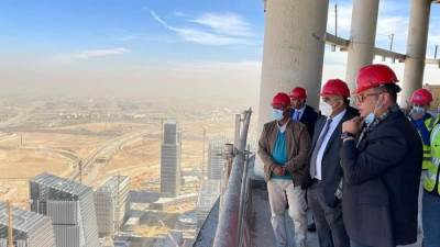 "الإسكان": وفد حكومي عماني يتفقد مشروعات العاصمة الإدارية للاستفادة من التجربة المصرية