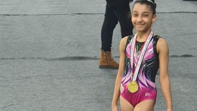 لاعبة الزمالك خديجة حاتم تحصد الميدالية الذهبية بكأس مصر للجمباز