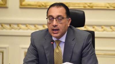 رئيس الوزراء يتفقد جناح هيئة الرقابة الإدارية بمركز المؤتمرات الدولية بشرم الشيخ