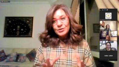 الهجرة تعقد اجتماعاً مع مديرة فلوباتير اول مدرسة بإدارة مصرية في كندا