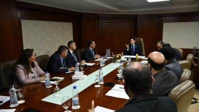 وزير الرياضة يطلع علي خطة مجلس إدارة اتحاد كرة الطائرة