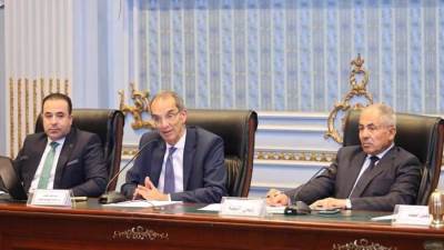 وزير الاتصالات: إطلاق 100 خدمة حكومية على منصة مصر الرقمية