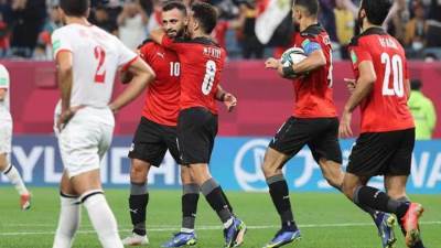 لمن يكون المركز الثالث؟..انتهاء الشوط الأول من مباراة مصر وقطر بالتعادل السلبي