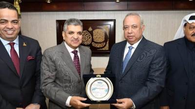 أسامة ربيع يلتقي وفد لجنة الإسكان والإدارة المحلية والنقل بمجلس الشيوخ..إليك التفاصيل