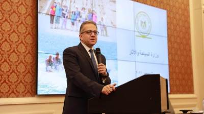 وزير السياحة يلتقي بأعضاء الدورة ال ٤٦ للتمثيل الدبلوماسي للملحقيين العسكريين