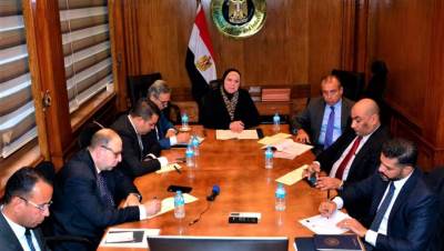 مصر وسلطنة عمان يتفقان على توسيع نطاق التعاون.. زيارة لمسقط قريبا