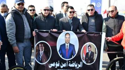 وزير الرياضة يبدأ إطلاق ماراثون للدراجات الهوائية بمشاركة شباب YLY