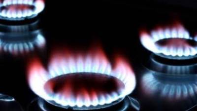 إطلاق اول شعلة غاز طبيعي لأول وحدة سكنية في قرية المراشدة بقنا