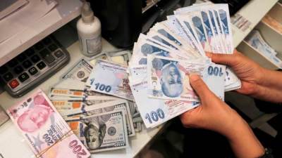 "المركزي" التركي يتعهد بتشجيع الودائع بالليرة في 2022.. هل يستطيع؟