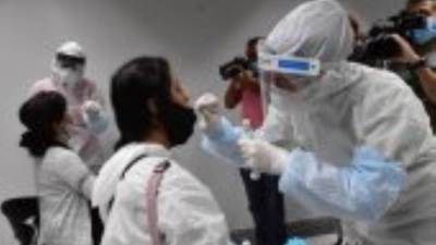 إسرائيل تُسجل أول إصابة بعدوى متزامنة بفيروس كورونا "فلورونا"