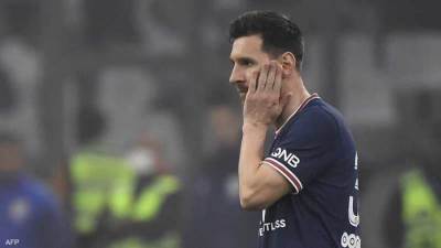 صدمة في باريس سان جيرمان.. كورونا يصيب " ميسي" وآخرين