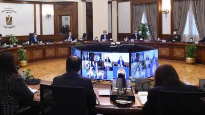 مدبولي يترأس اجتماع للجنة العليا المعنية لاستضافة مصر لمؤتمر تغير المناخ"COP 27"