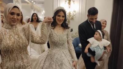 شاهد الصور الأولى من زفاف مدافع الأهلي رامي ربيعة