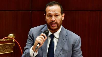 رئيس لجنة الصناعة والتجارة بـ"الشيوخ": قانون العمل الجديد علامة تشريعية فى عهد السيسي