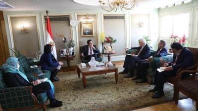 وزير التعليم العالي يبحث مع السفير العراقي بالقاهرة التعاون فى المجالات العلمية