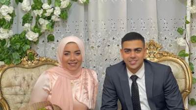 أسرة "الصفقة" تهنئ الزميلة نور إدريس والمستشار أسامة عبد السلام بالخطوبة السعيدة