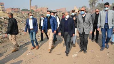 "شعراوي" يحيل رئيس مدينة الخانكة للتحقيق بسبب تدني مستوي النظافة