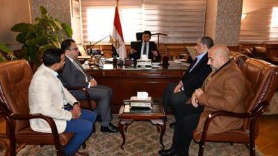 وزير الرياضة يستقبل اللاعب كيشو بطل المصارعة