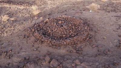 مقابر قديمة تكشف أسرار شبكة طرق عمرها 4500 عام في شمال غرب شبه الجزيرة العربية