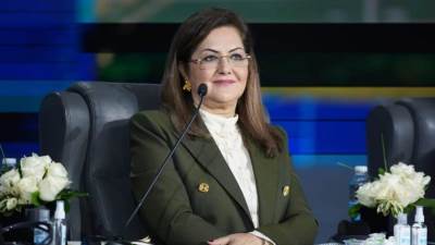 وزيرة التخطيط: المنتدى منصة حوار وجسر تواصل مع الشباب