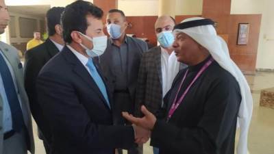 وزير الرياضة يلتقى رئيس الاتحاد العربي للتطوع عقب مشاركته بجلسة"التجارب التنموية "