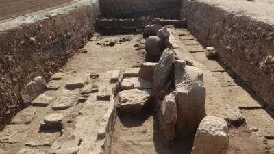 اكتشافات أثرية جديدة بمشروع ترميم تمثالي ممنون ومعبد الملك أمنحنب الثالث