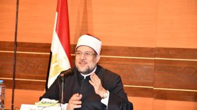 وزير الأوقاف: الوظيفة العامة أمانة ومسئولية والوفاء بحقها واجب شرعي ووطني