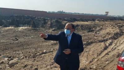 "شعراوي" يتفقد أعمال رفع تراكمات القمامة ومخلفات الهدم والبناء بمحطة الصرفى بالخانكة