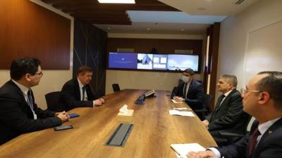 اتفاقية بين قناة السويس وغرفة الملاحة الدولية داخل إكسبو دبي