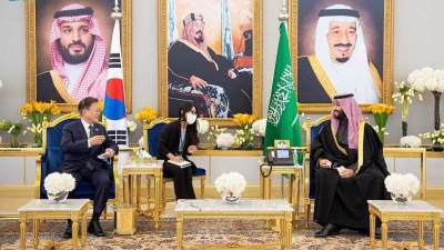 ولي العهد السعودي يستقبل رئيس كوريا الجنوبية في الرياض