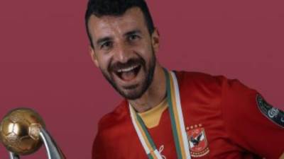  متولي يطمأن طبيب الأهلى على سير برنامجه التأهيلى بنجاح