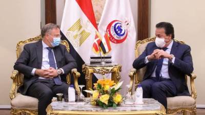 السفير الدنماركي يشيد بجهود الدولة المصرية في التصدي لجائحة كورونا