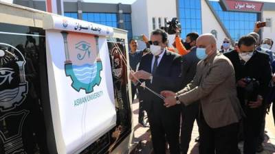 وزير التعليم العالي يفتتح المبنى الإداري الجديد بجامعة أسوان