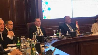 "شكري" دعا القطاع الخاص العُماني إلى تعزيز وزيادة تواجدهم في السوق المصري