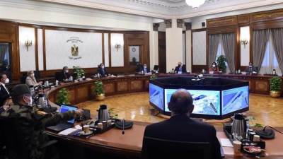 رئيس الوزراء يتابع موقف عدد من المشروعات بمحافظة الإسكندرية