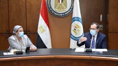 مباحثات بترولية بيئية استعداداً للقمة العالمية للمناخ COP27 بشرم الشيخ