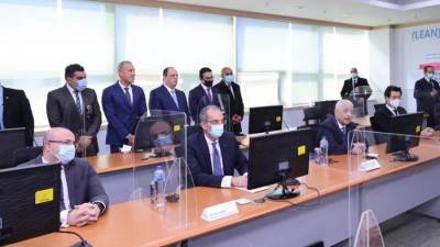 وزير الاتصالات يفتتح ويتفقد عدد من مشروعات الاتصالات وتكنولوجيا المعلومات والبريد