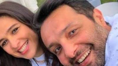 بعد إصابتها بفيروس كورونا.. والد ياسمين عبد العزيز يتعرض لوعكة صحية