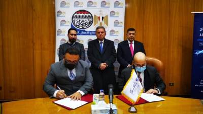وزير قطاع الأعمال يشهد توقيع 10 اتفاقيات بين "جسور" ومقدمي الخدمات اللوجستية
