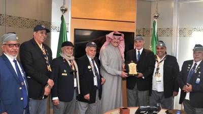 سفير المملكة لدى مصر يلتقي بوفد رواد الكشافة السعودية